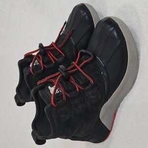 Sorel Youth Out N About Jet Black | Size 2